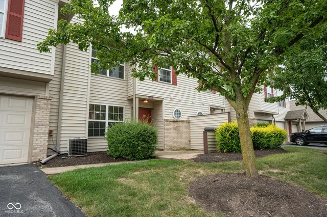 $154,900 | 3082 Wildcat Lane, Indianapolis, IN 46203