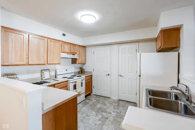 $154,900 | 3082 Wildcat Lane, Indianapolis, IN 46203