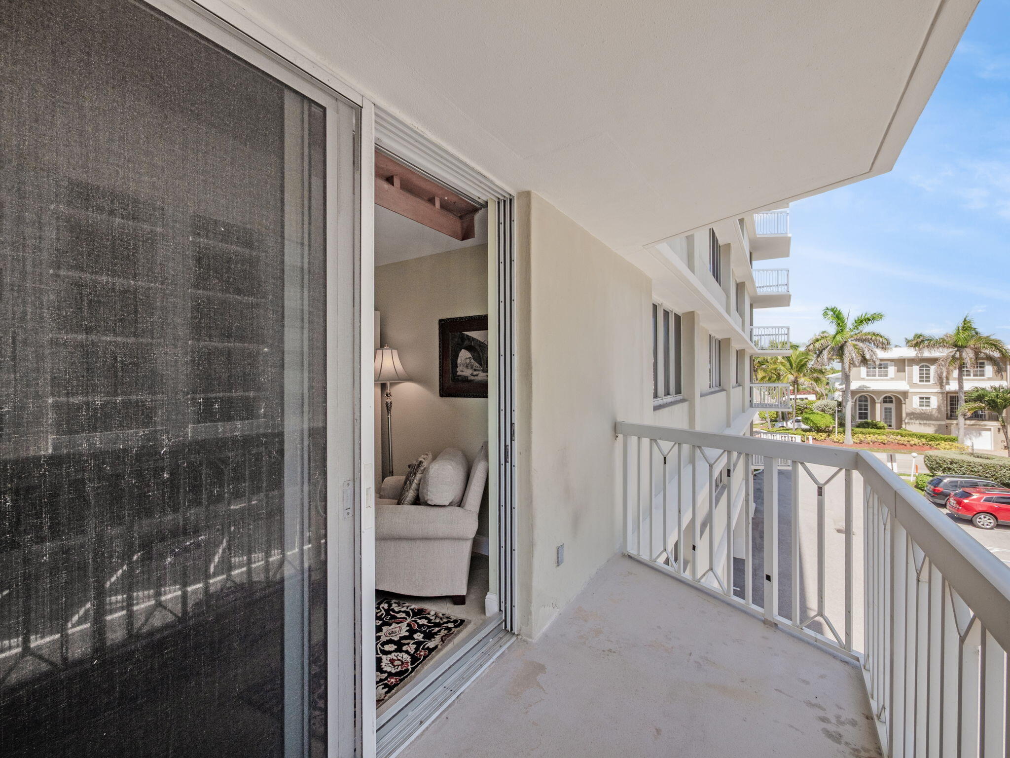 125 South Ocean Avenue, Unit 303 Palm Beach Shores, FL 33404 - Photo 15 of 20 a view of a hallway with a livingroom