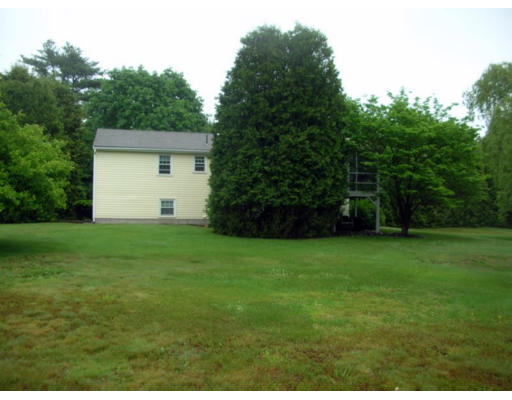 147 Haynes Road Sudbury, MA 01776 - Photo 3 of 23 Gallery Image 3