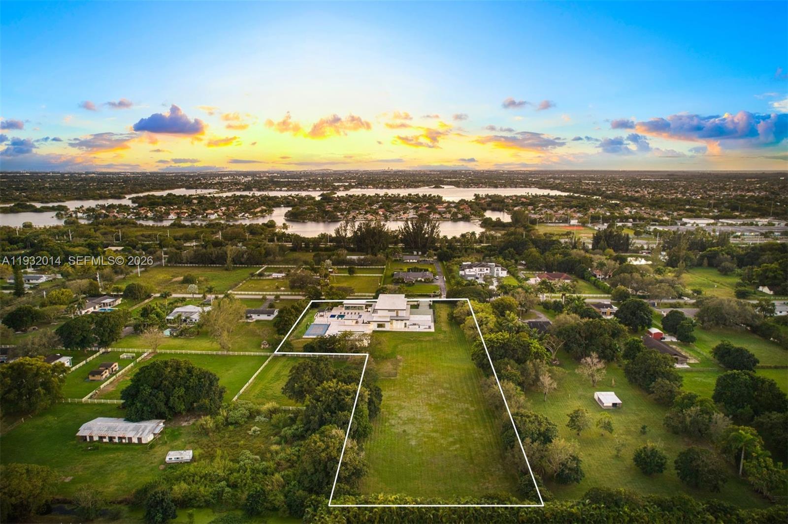 17841 Southwest 70th Place Southwest Ranches, FL 33331 - Photo 7 of 42