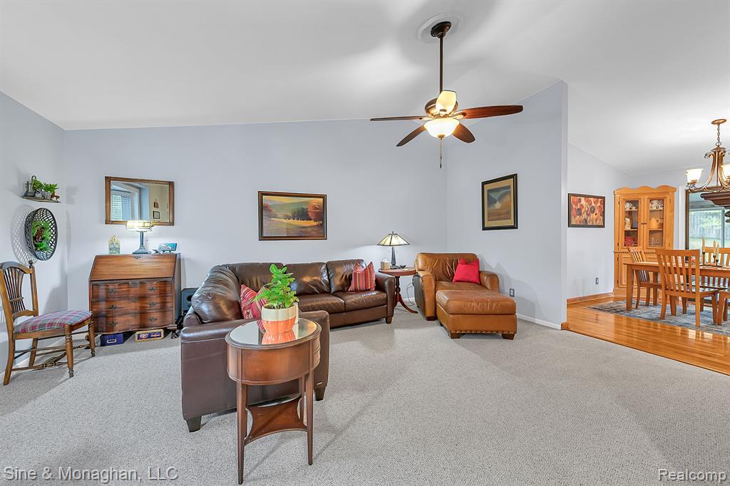 3492 Yarney Road Waterford, MI 48329 - Photo 7 of 35