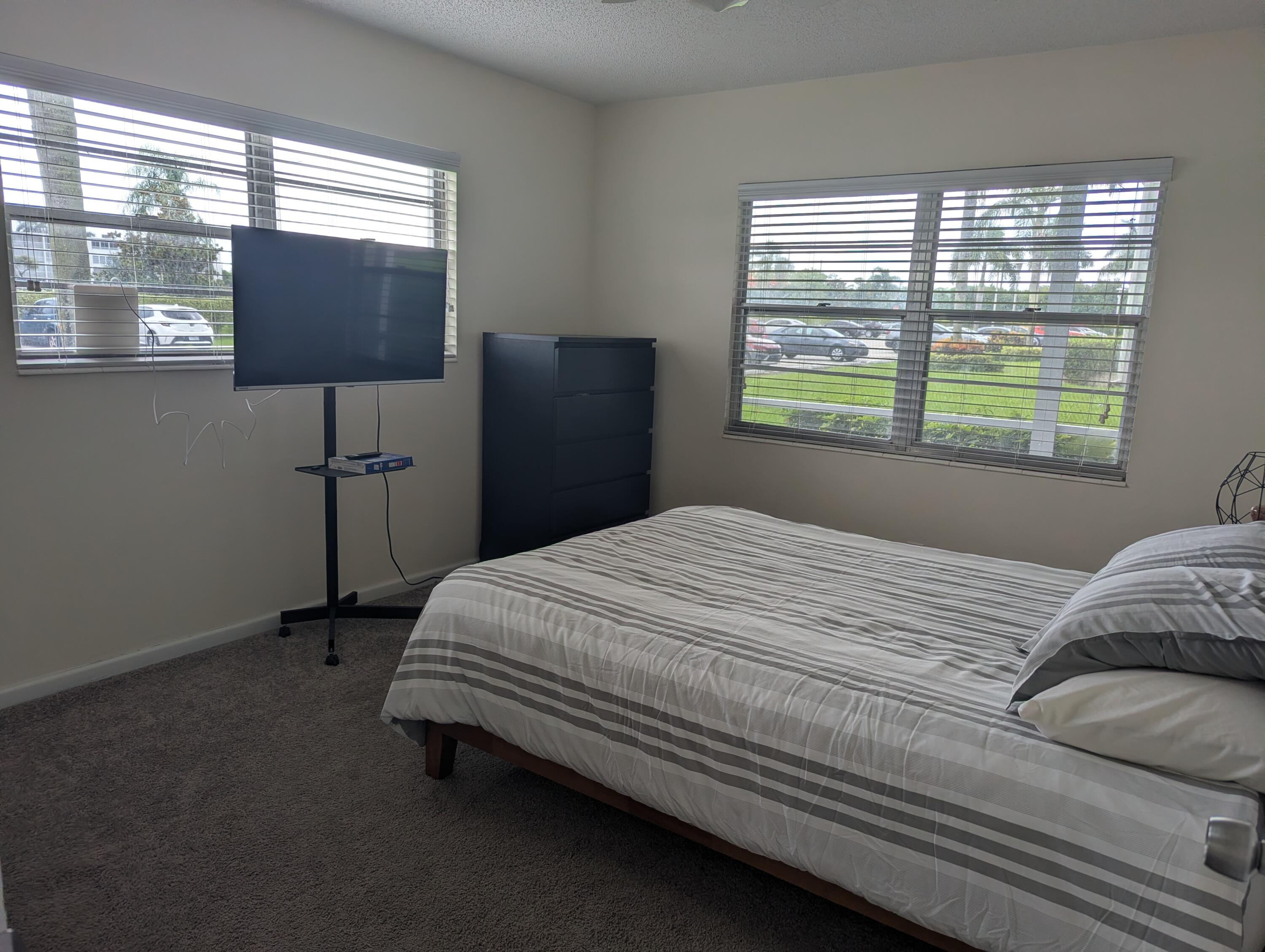 589 Fanshaw O, Unit 589 Boca Raton, FL 33434 - Photo 33 of 44 PXL_20260619_135308069.MP