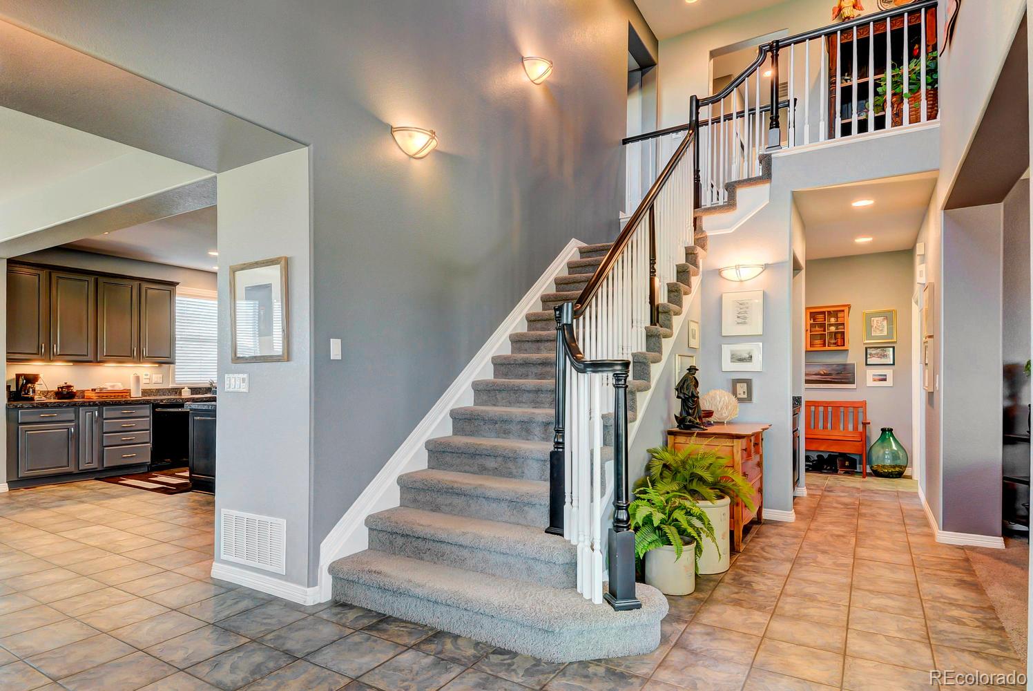 3861 Fairbrook Point Highlands Ranch, CO 80130 - Photo 11 of 35 Gallery Image 11