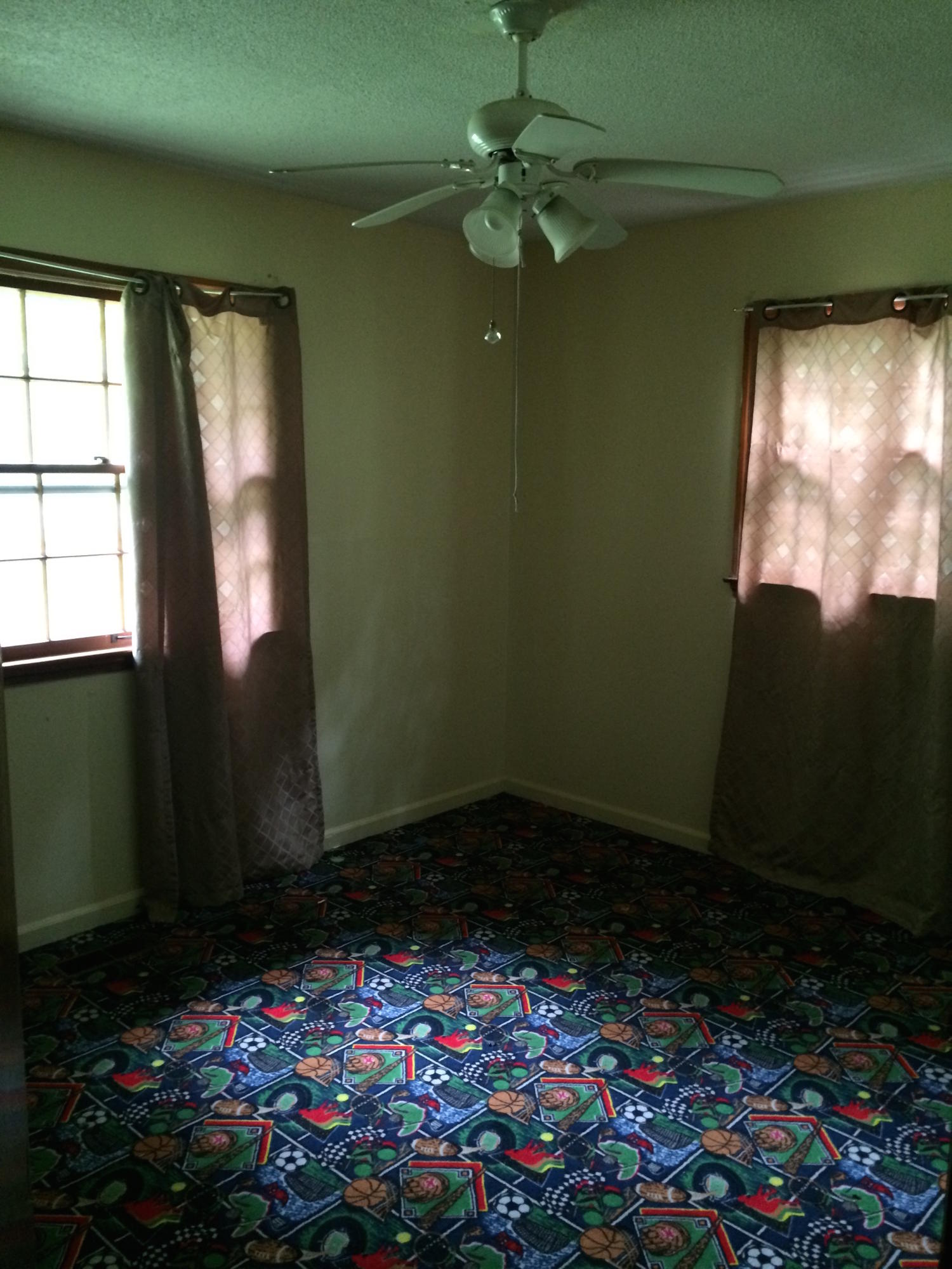2808 Hamill Road Hixson, TN 37343 - Photo 10 of 16 10