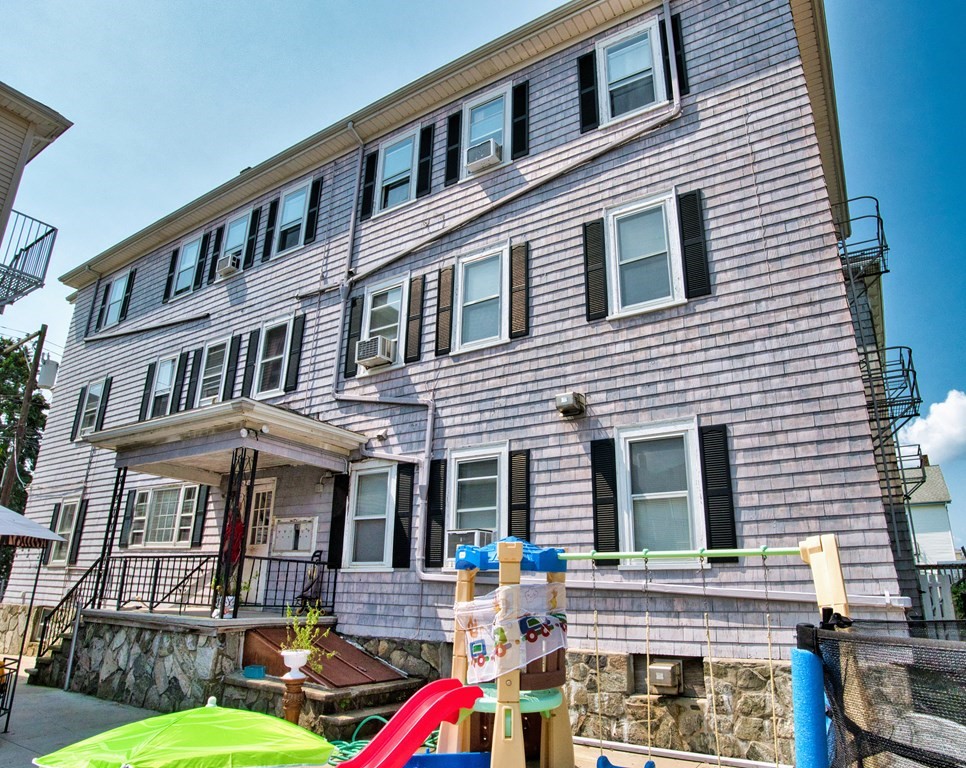 264 Hope Street Fall River, MA 02721 - Photo 3 of 17