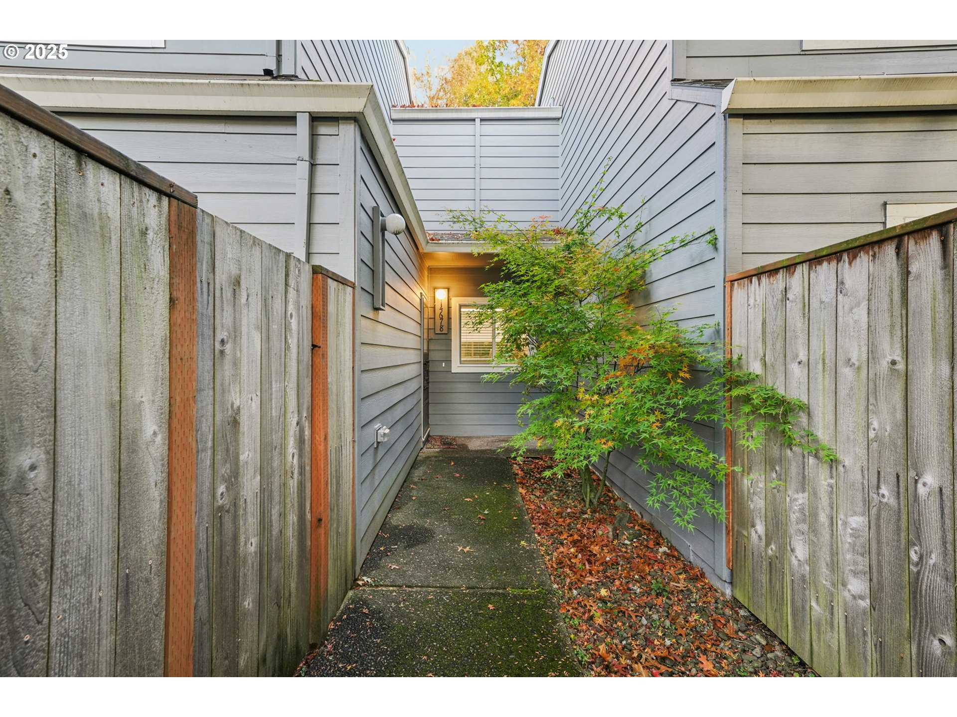 14678 Southwest 106th Avenue Tigard, OR 97224 - Photo 5 of 41