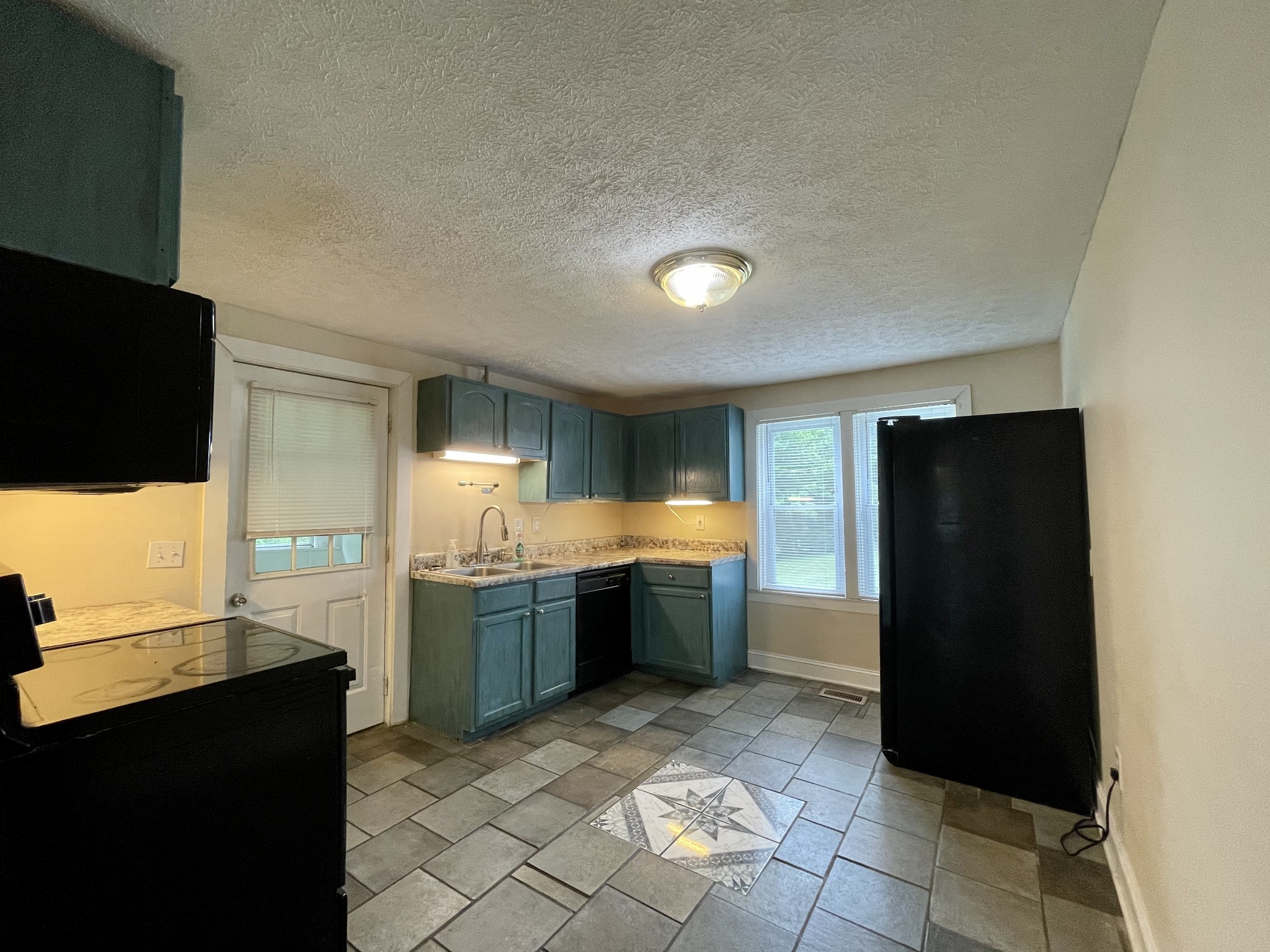1051 Lewis Road Burns, TN 37029 - Photo 6 of 17 Gallery Image 6