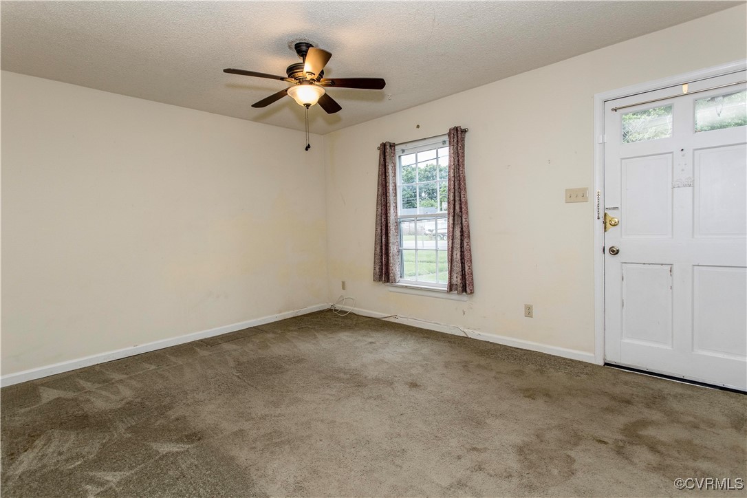 4601 Cogbill Road North Chesterfield, VA 23234 - Photo 3 of 20 Gallery Image 3
