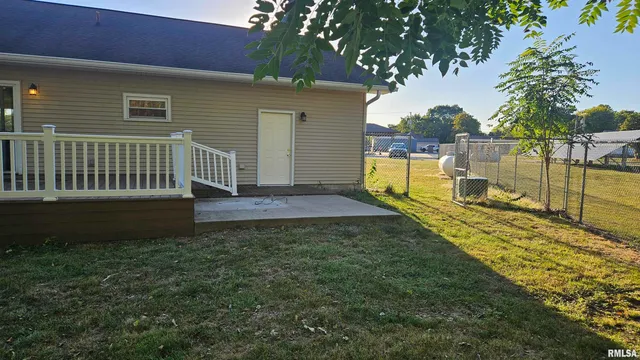 $220,000 | 1205 South Main Street, Lewistown, IL 61542