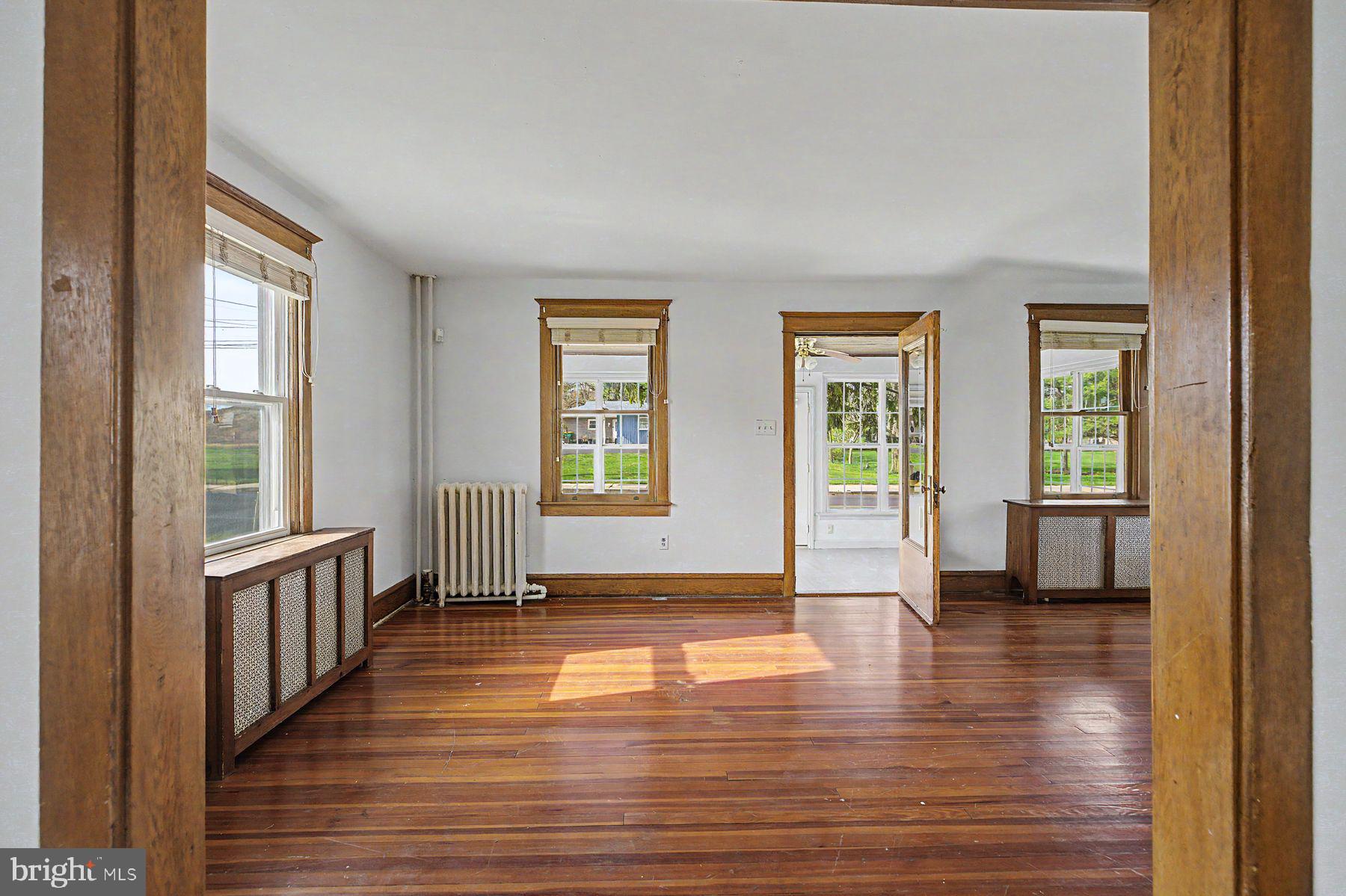1261 Snyder Road Lansdale, PA 19446 - Photo 19 of 53 Gallery Image 19