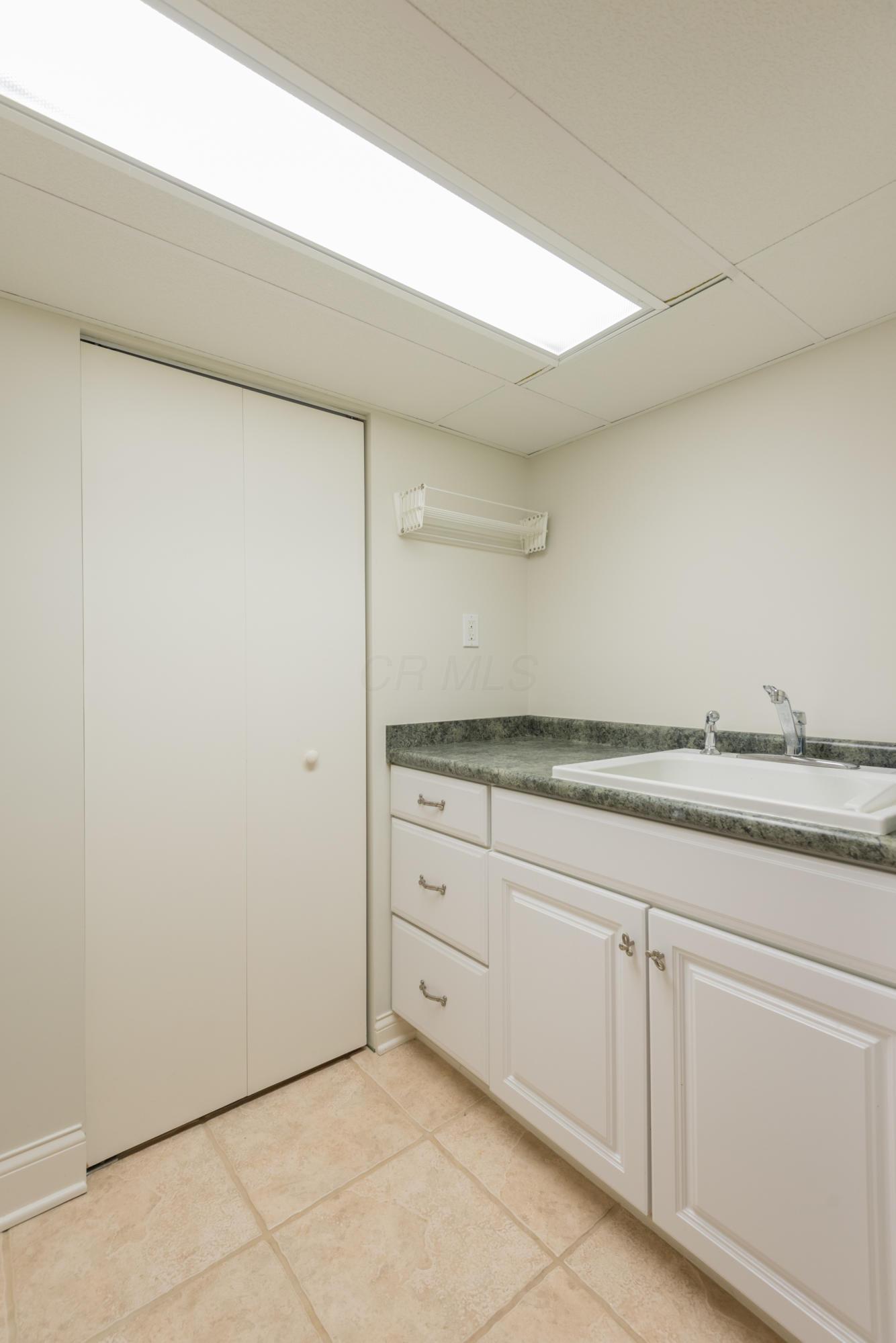 4041 Poste Lane Road Columbus, OH 43221 - Photo 54 of 75 Gallery Image 54