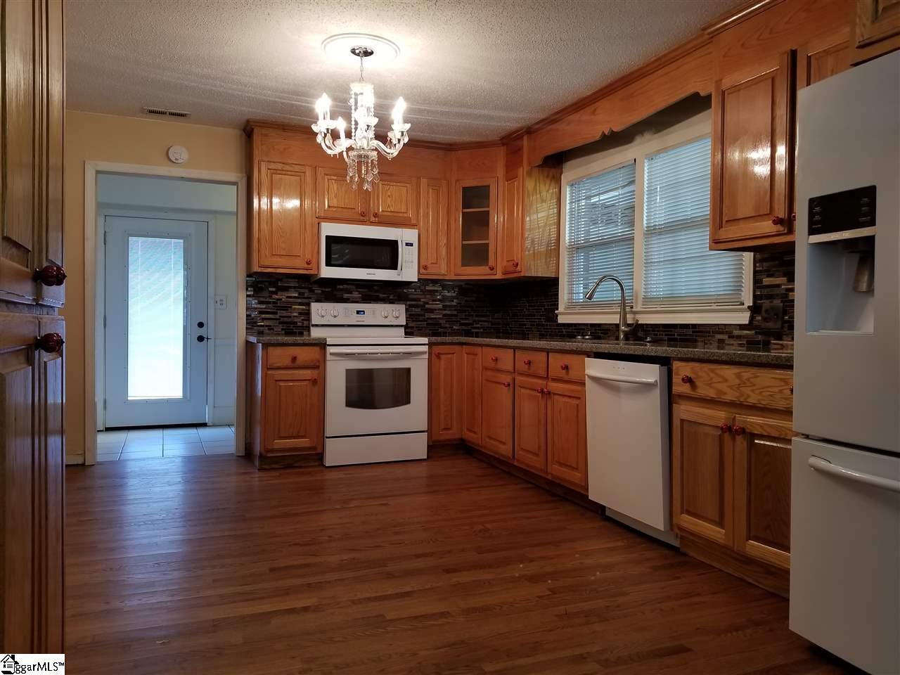 707 Spring Street Greenville, SC 29609 - Photo 19 of 32 Gallery Image 19