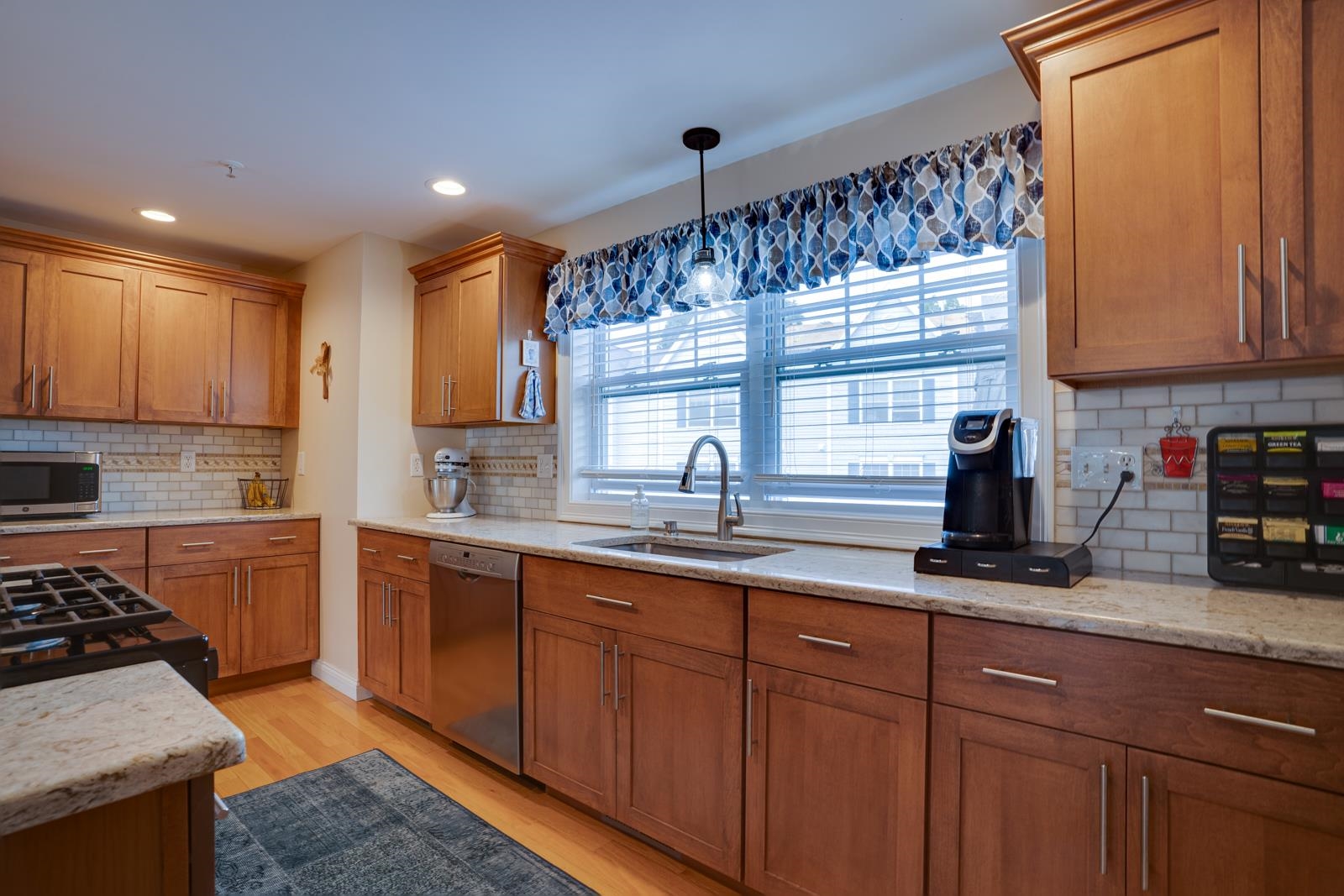 180 Drakeside Road, Unit 7 Hampton, NH 03842 - Photo 11 of 33 Gallery Image 11