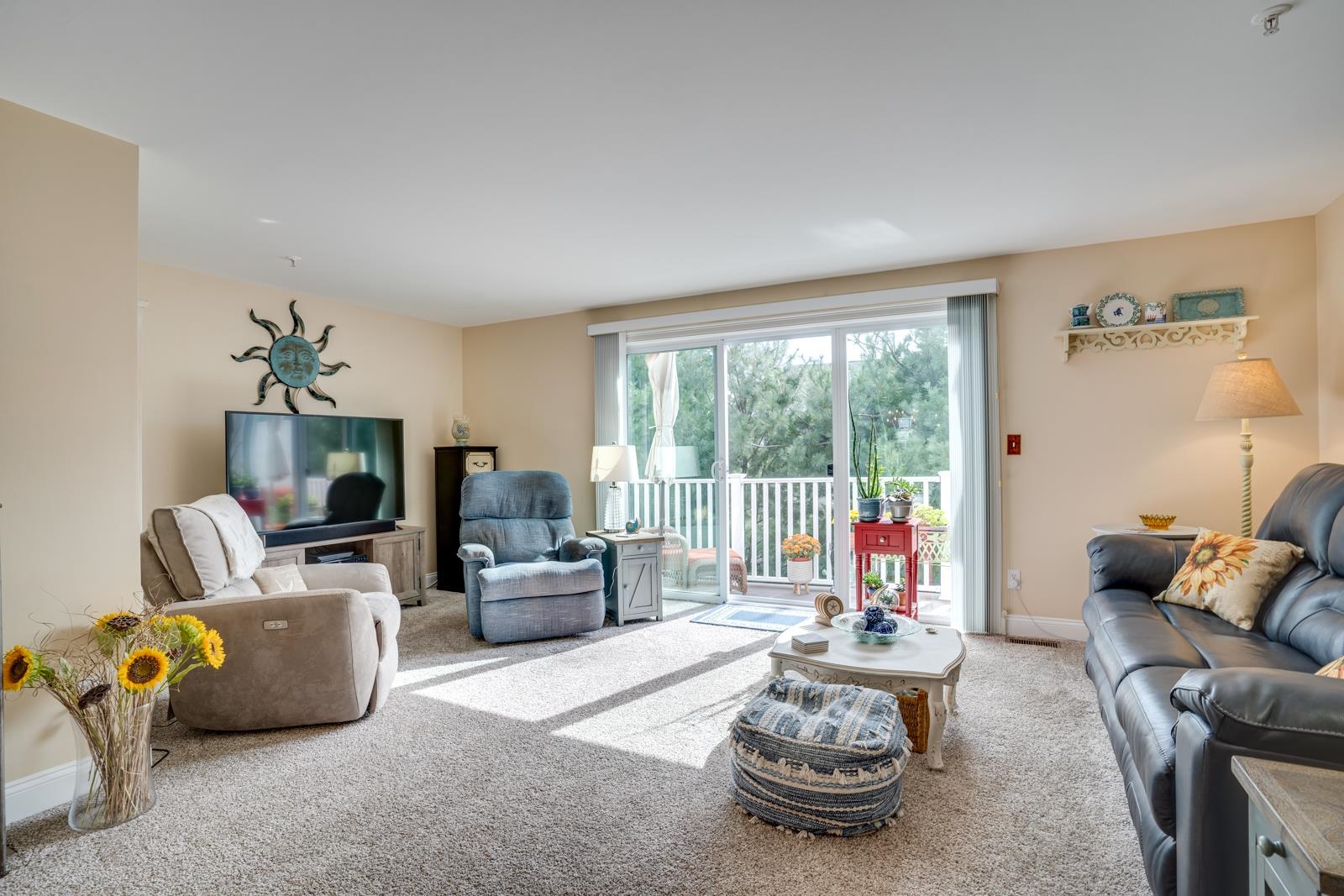 180 Drakeside Road, Unit 7 Hampton, NH 03842 - Photo 3 of 33 Gallery Image 3