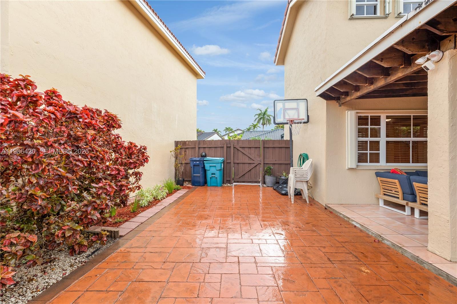 4520 Southwest 154th Court Miami, FL 33185 - Photo 18 of 50