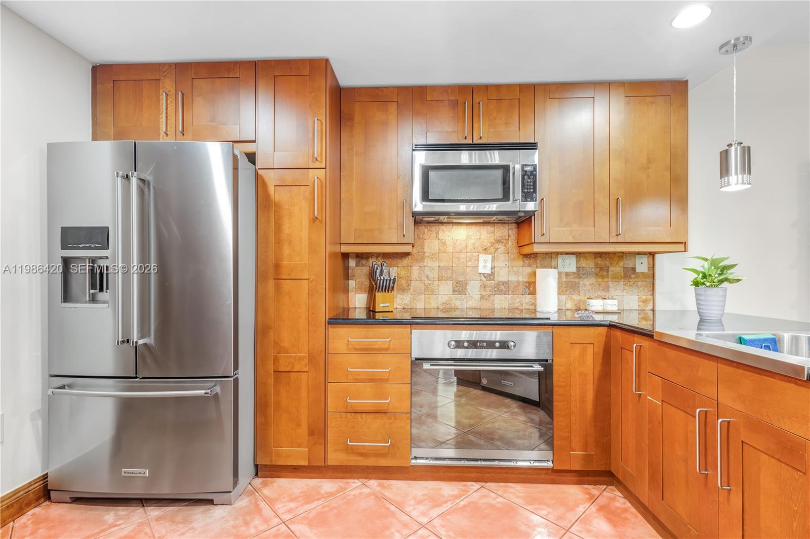 4520 Southwest 154th Court Miami, FL 33185 - Photo 7 of 50