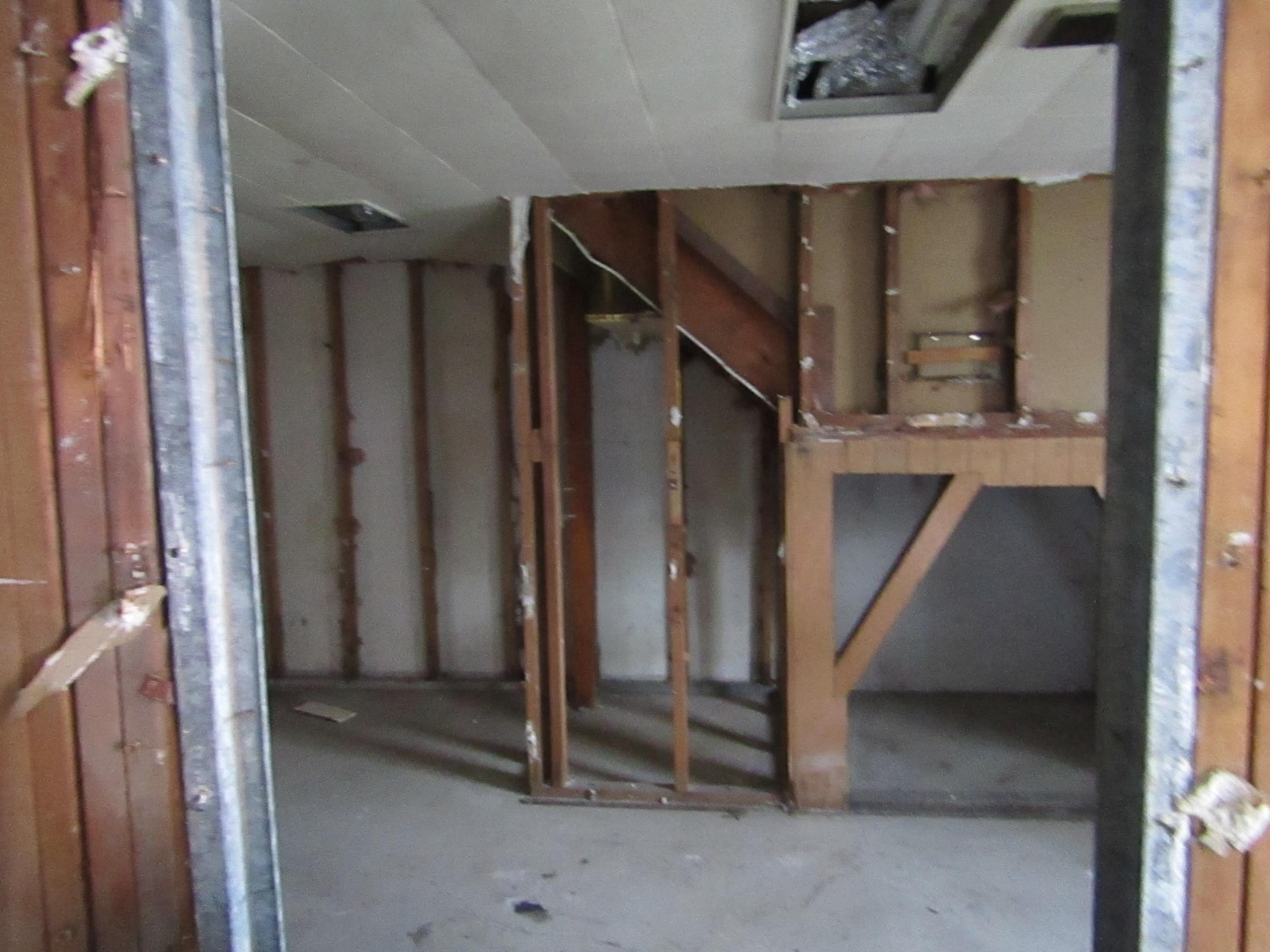 31 Exeter Road Jersey City, NJ 07305 - Photo 24 of 39 a view of entryway