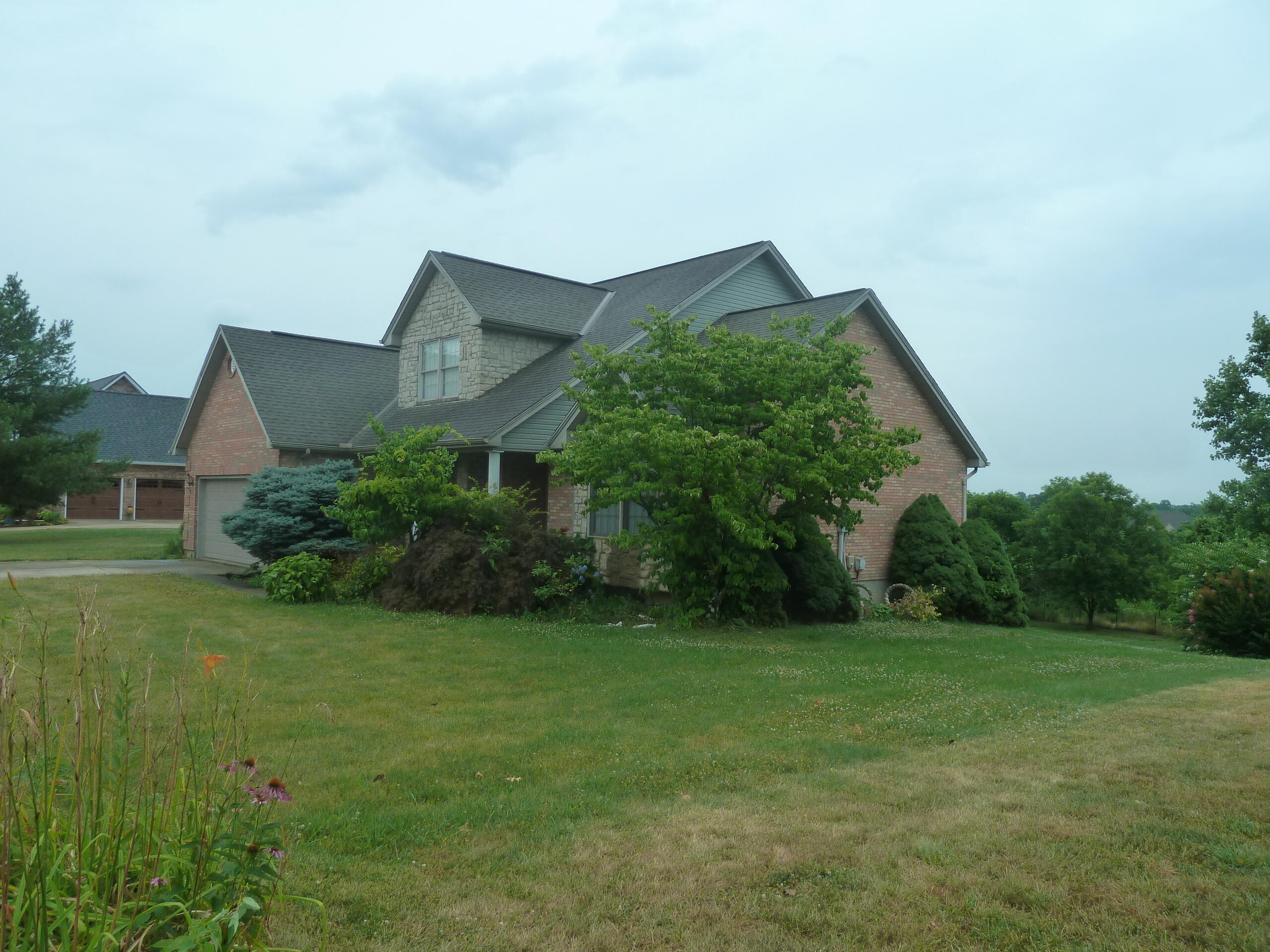 175 Lexington Trail Dry Ridge, KY 41035 - Photo 3 of 42