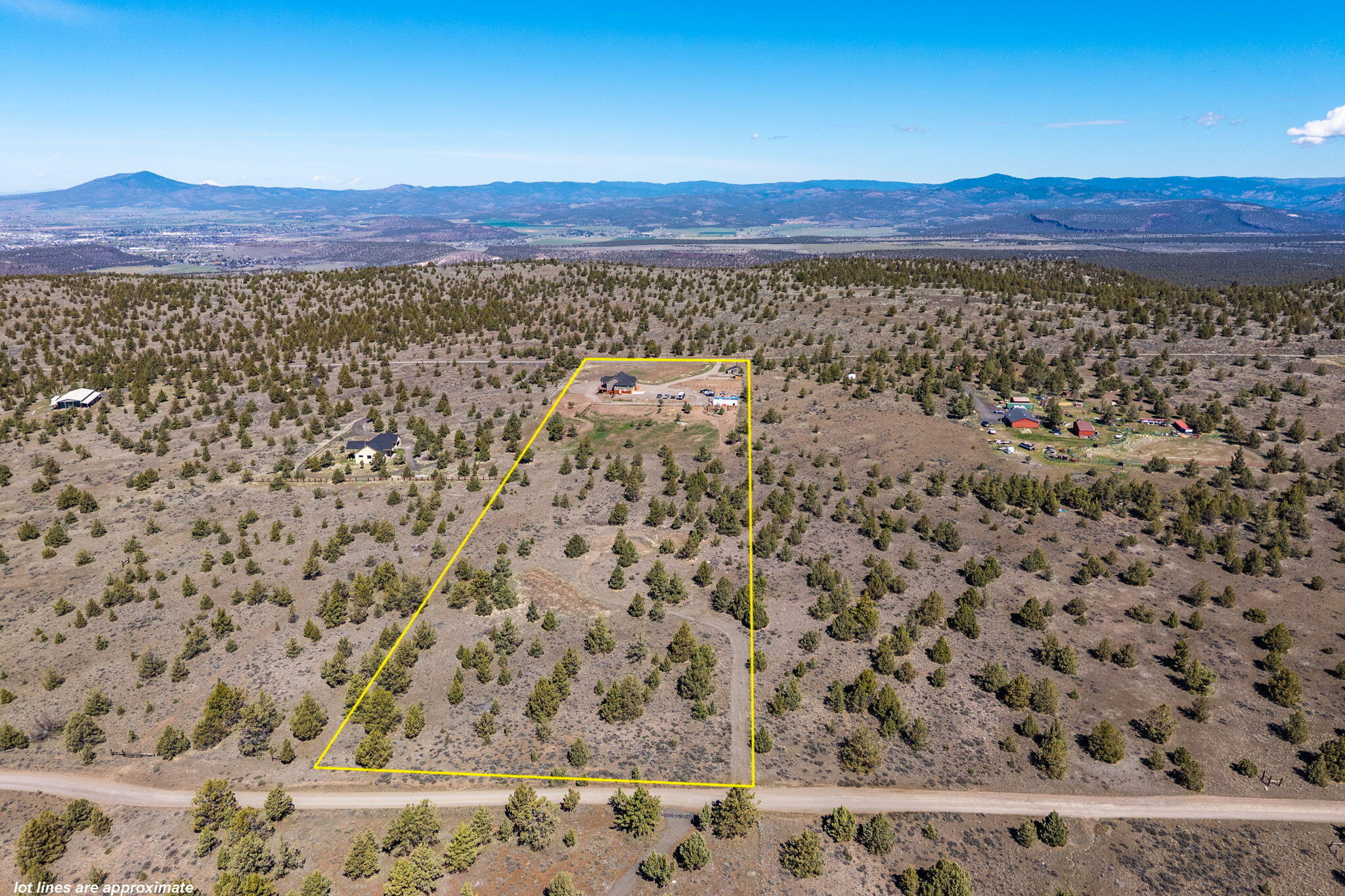 6040 Gravett Road Prineville, OR 97754 - Photo 60 of 77 2026_04_06_6040_gravett_road_pv-75