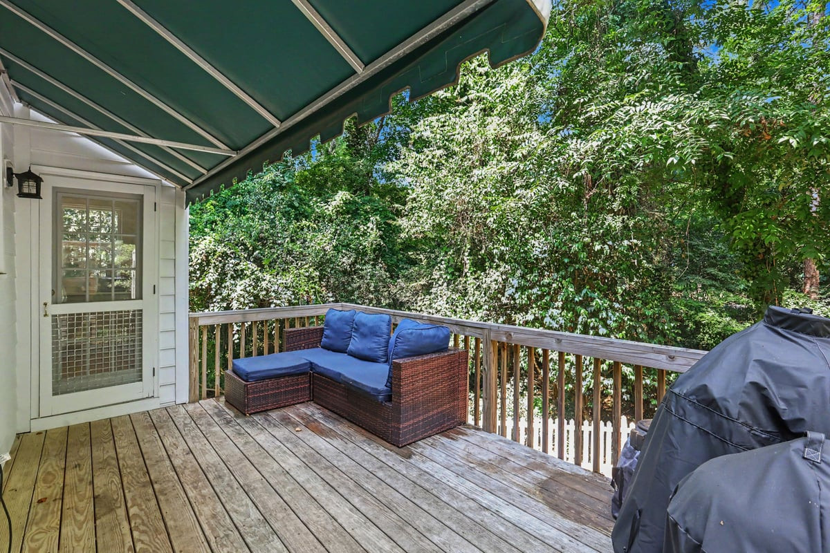 2536 Ashley Court Raleigh, NC 27607 - Photo 25 of 26 025_file_5248.jpg