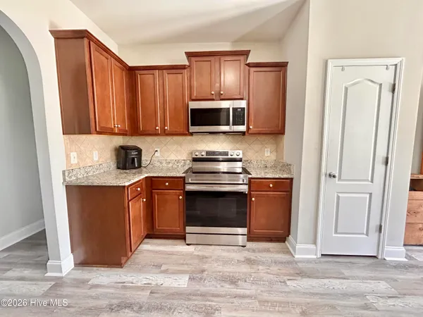 $399,950 | 126 Turquoise Drive, Jacksonville, NC 28546