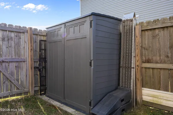 $399,950 | 126 Turquoise Drive, Jacksonville, NC 28546