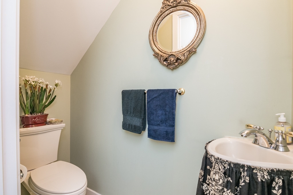 60 Amity Place, Unit 60 Amherst, MA 01002 - Photo 13 of 42