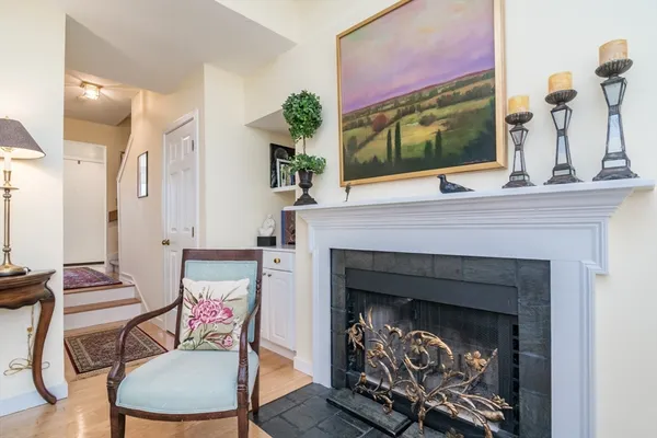 $555,000 | 60 Amity Place, Unit 60, Amherst, MA 01002
