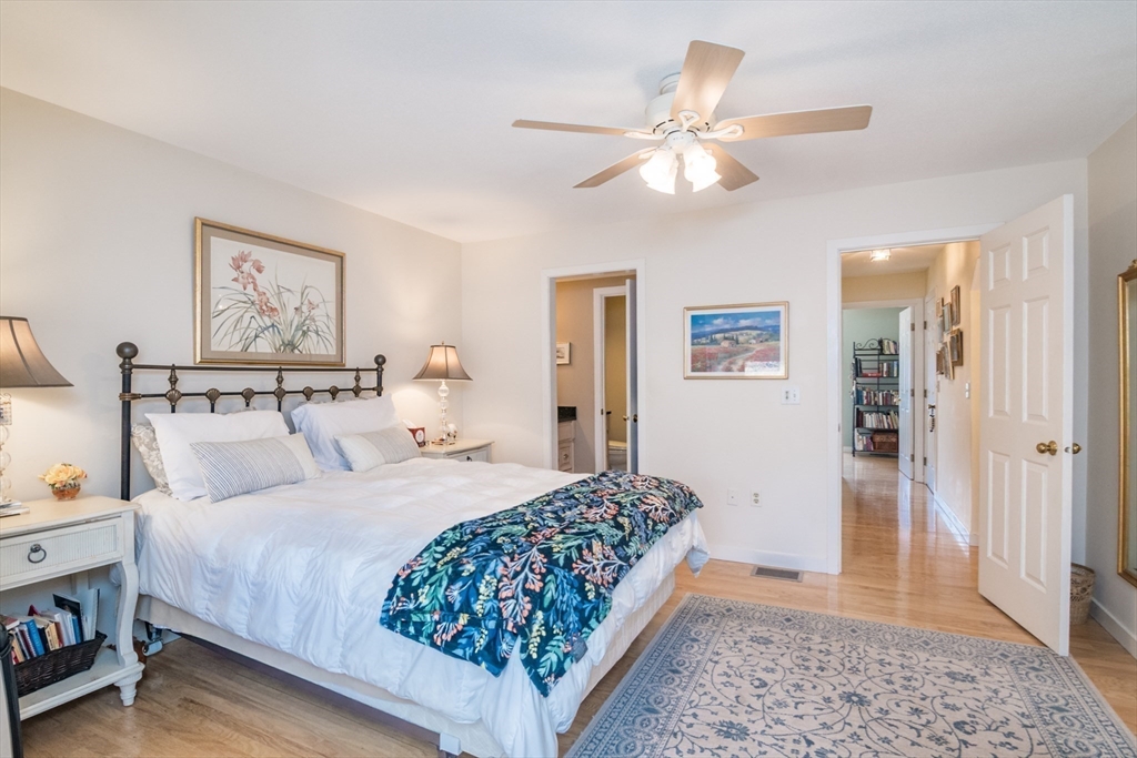 60 Amity Place, Unit 60 Amherst, MA 01002 - Photo 22 of 42