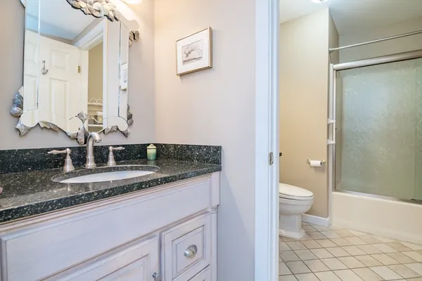 $555,000 | 60 Amity Place, Unit 60, Amherst, MA 01002