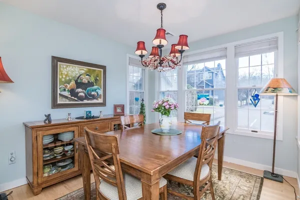 $555,000 | 60 Amity Place, Unit 60, Amherst, MA 01002