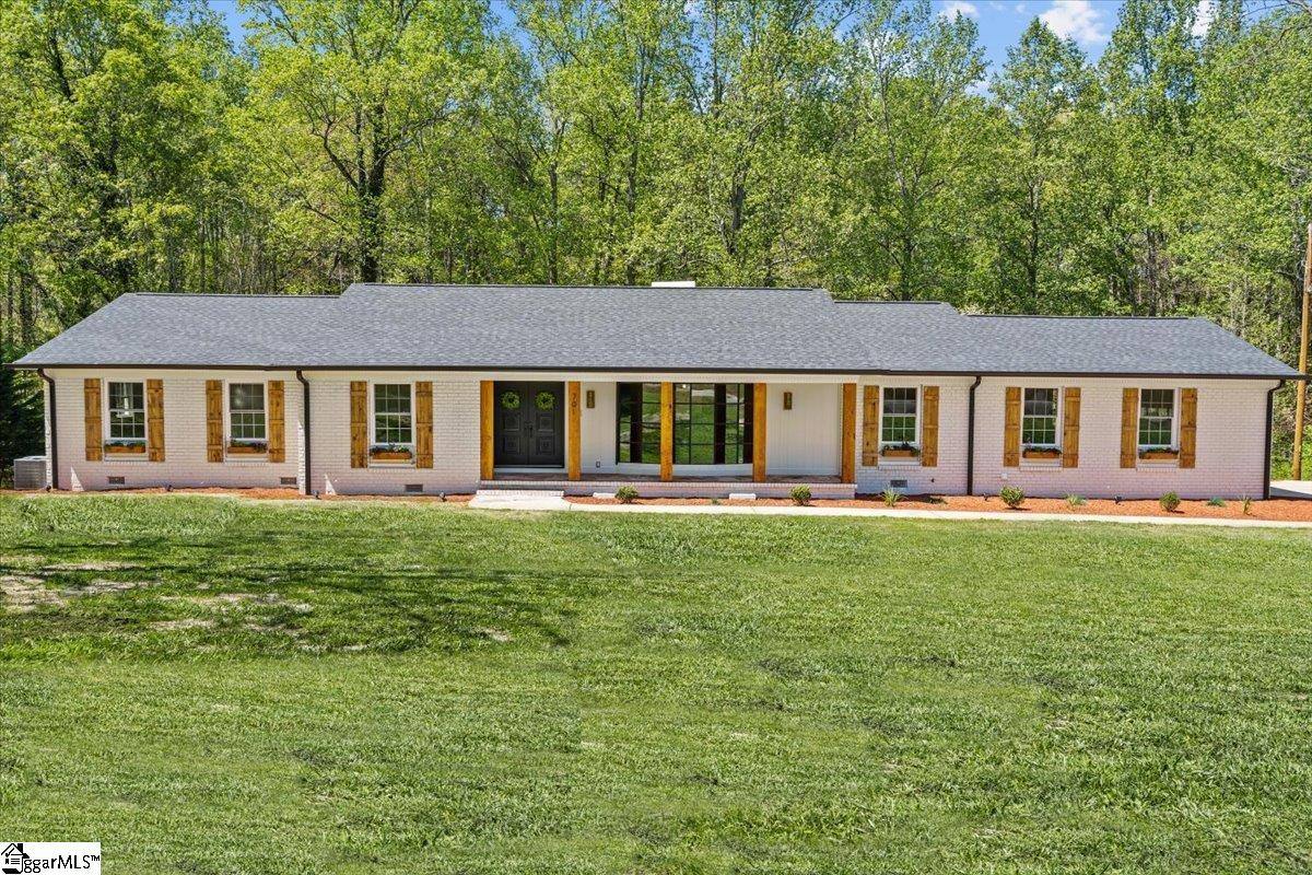 701 Syracuse Road Easley, SC 29642 - Photo 3 of 36