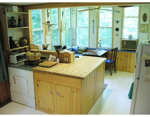 25 Echo Road Brimfield, MA 01010 - Photo 2 of 11 Gallery Image 2