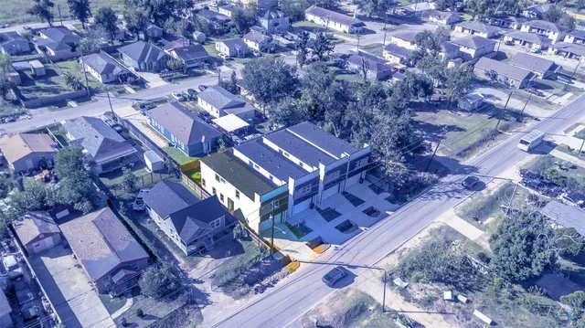 $2,000 | 4008 Bennington Street, Houston, TX 77016