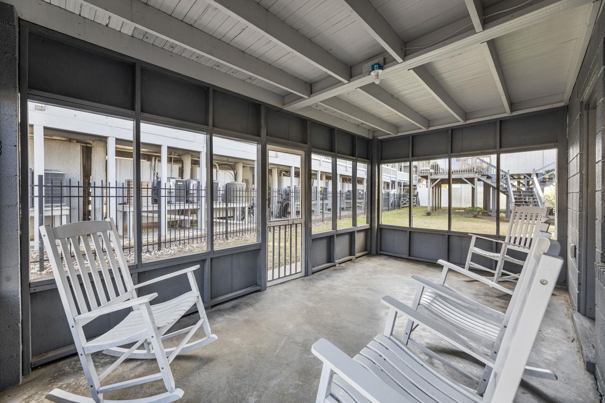131 Virginia Lane Murrells Inlet, SC 29576 - Photo 8 of 39 Gallery Image 8
