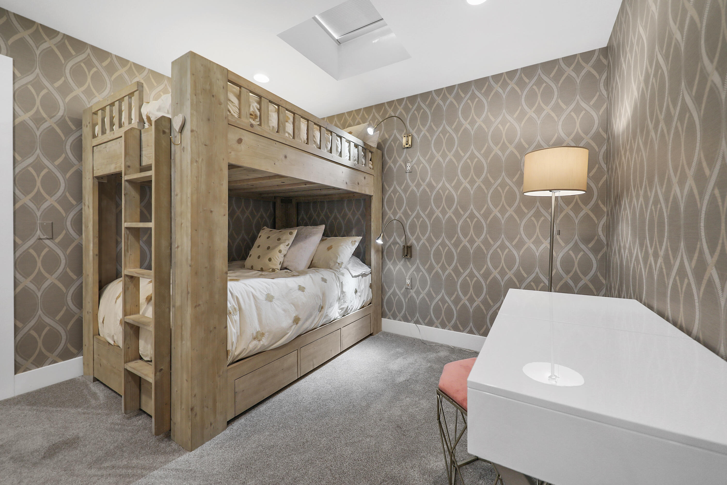 24 Leon Way Rancho Mirage, CA 92270 - Photo 11 of 30 a bedroom with a bed and a couch