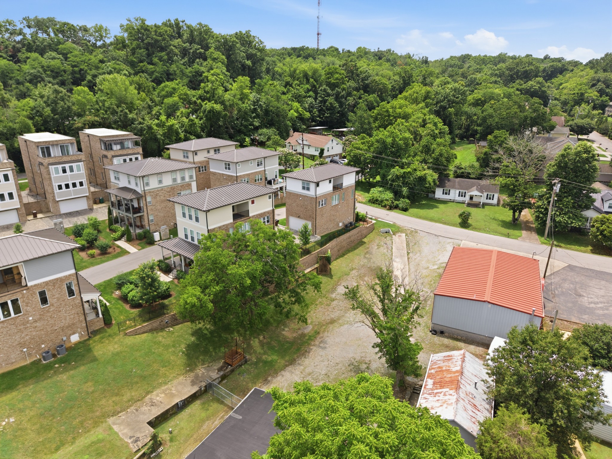 105 Demoss Road Nashville, TN 37209 - Photo 2 of 15