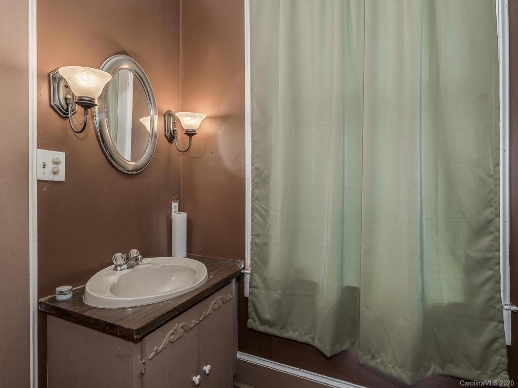 2106 Griffith Road Monroe, NC 28112 - Photo 7 of 30 Gallery Image 7