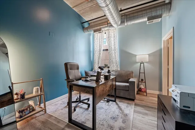 $475,000 | 811 West 15th Place, Unit 708, Chicago, IL 60608