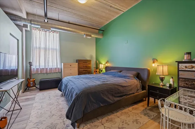 $475,000 | 811 West 15th Place, Unit 708, Chicago, IL 60608