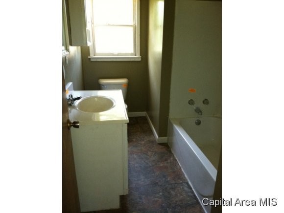 6520 Majors Lane Decatur, IL 62521 - Photo 8 of 10