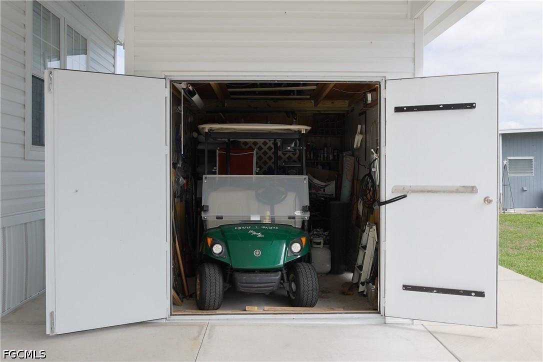 9 Dill Alva, FL 33920 - Photo 4 of 47