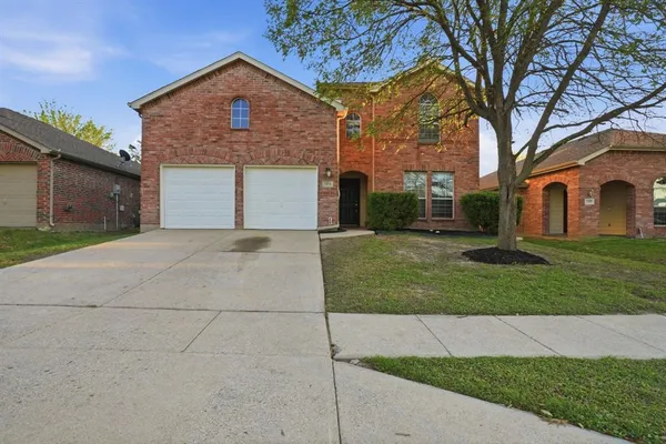 $305,900 | 2101 Hanakoa Falls Drive, Anna, TX 75409