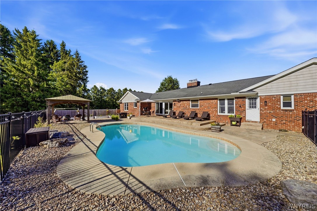 5140 Strickler Road Clarence, NY 14031 - Photo 37 of 48