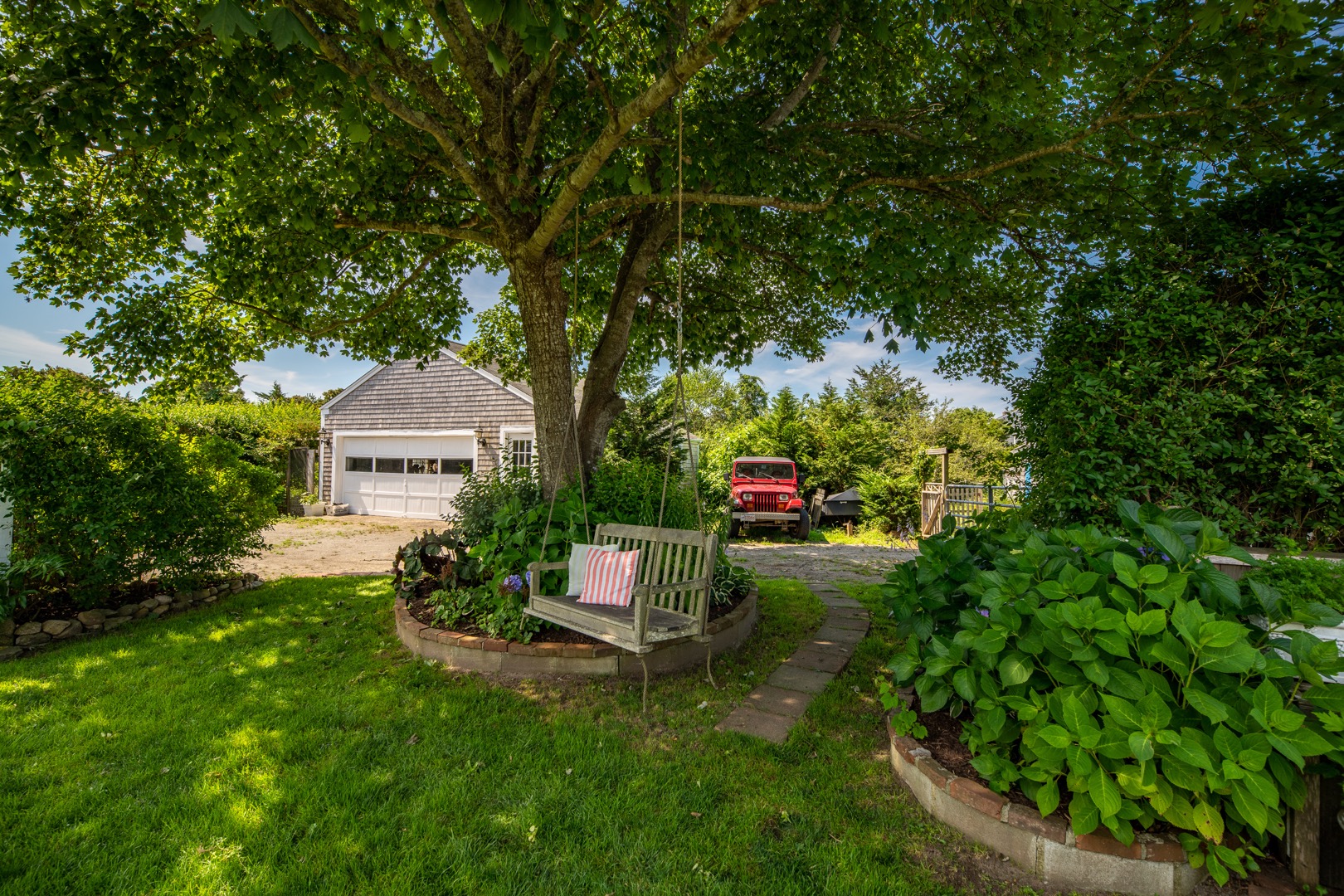 52 Somerset Road Nantucket, MA 02554 - Photo 32 of 43 Gallery Image 32