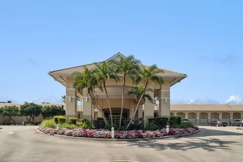 $169,000 | 4068 Tivoli Court, Lake Worth, FL 33467