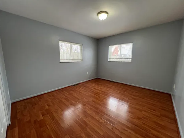 $1,400 | 7944 Grand Street, Unit 1, Dexter, MI 48130