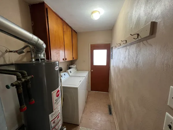 $1,400 | 7944 Grand Street, Unit 1, Dexter, MI 48130