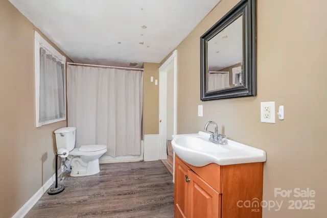 $220,000 | 4562 Foster Blackmon Drive, Heath Springs, SC 29058